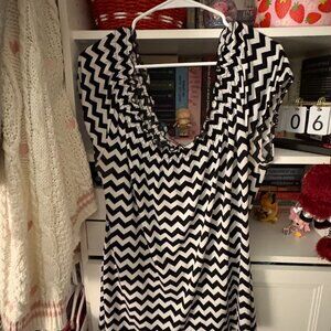 Short Sleeve Patterned Top